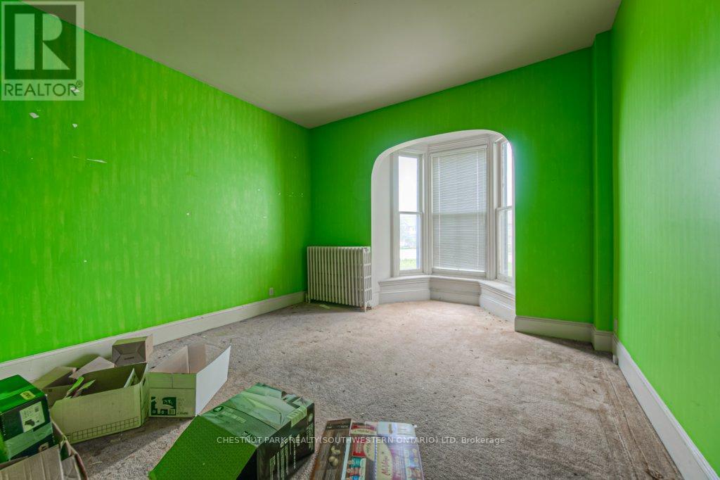 Photo 30 of 245 Ainslie Street S, Cambridge ON