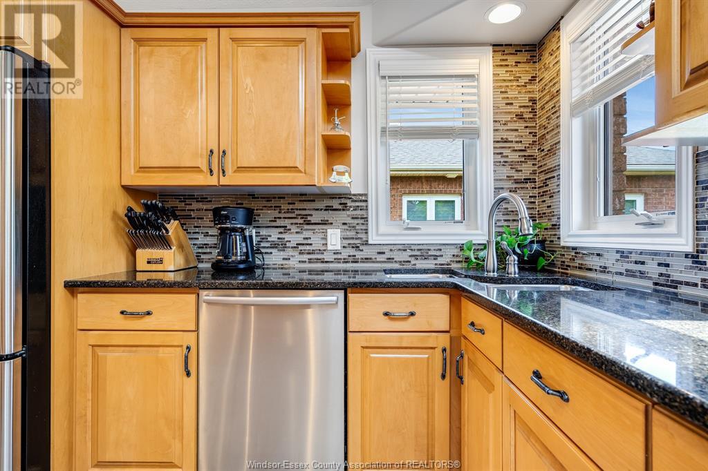 Photo 12 of 171 Sturgeon Meadows, Leamington ON