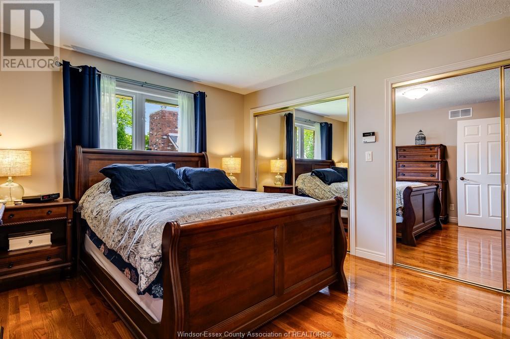 Photo 15 of 171 Sturgeon Meadows, Leamington ON