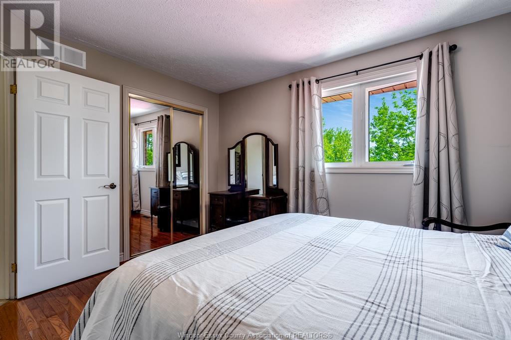 Photo 21 of 171 Sturgeon Meadows, Leamington ON