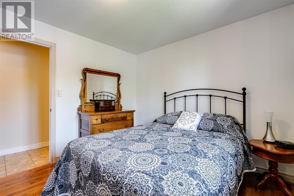 Photo 25 of 171 Sturgeon Meadows, Leamington ON