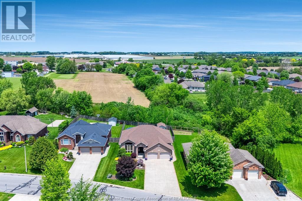 Photo 48 of 171 Sturgeon Meadows, Leamington ON
