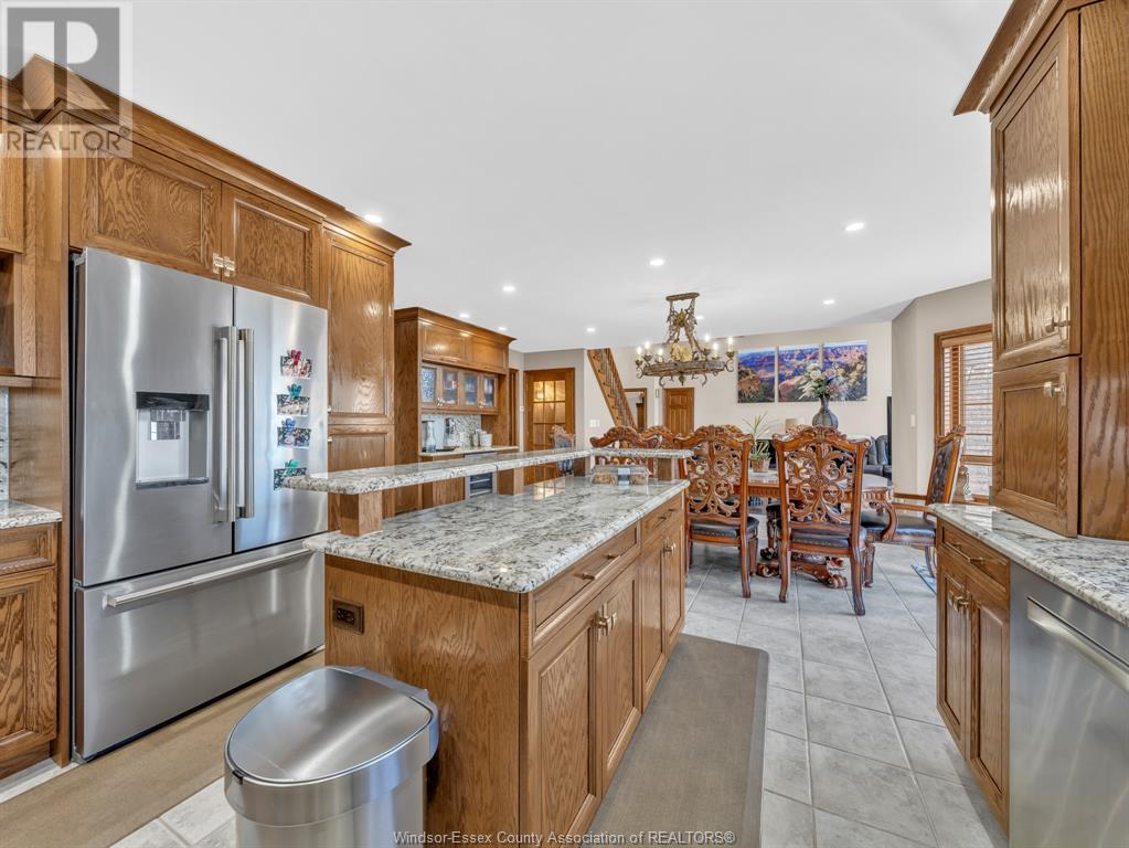 Photo 12 of 578 County Rd 34 West, Essex ON