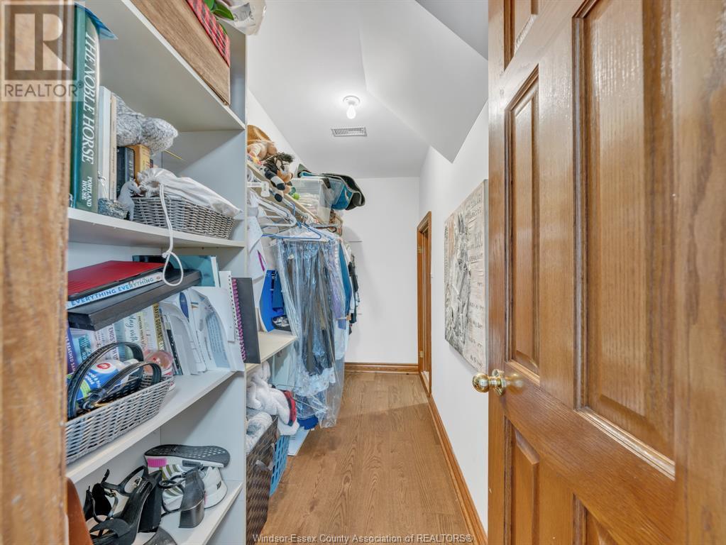 Photo 41 of 578 County Rd 34 West, Essex ON