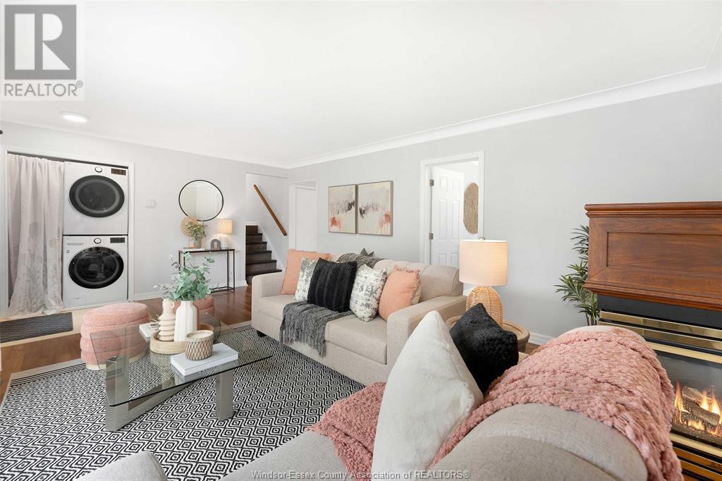 Photo 16 of 1558 Stratford Court, Windsor ON