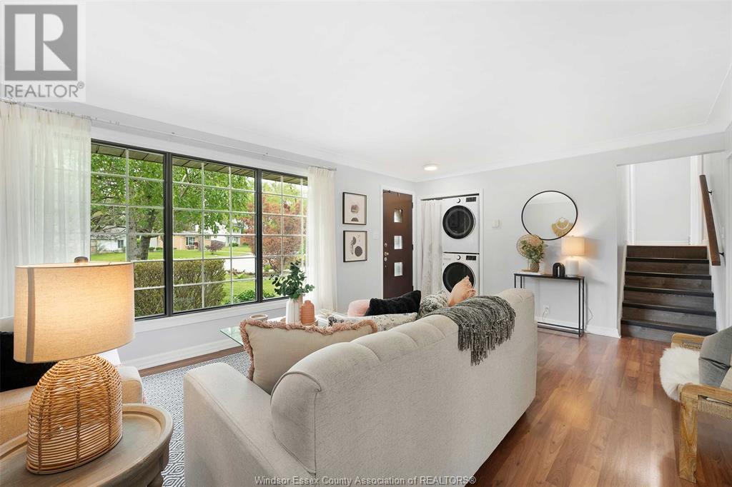 Photo 15 of 1558 Stratford Court, Windsor ON