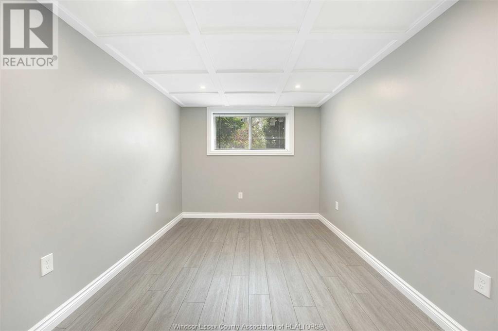 Photo 28 of 1558 Stratford Court, Windsor ON
