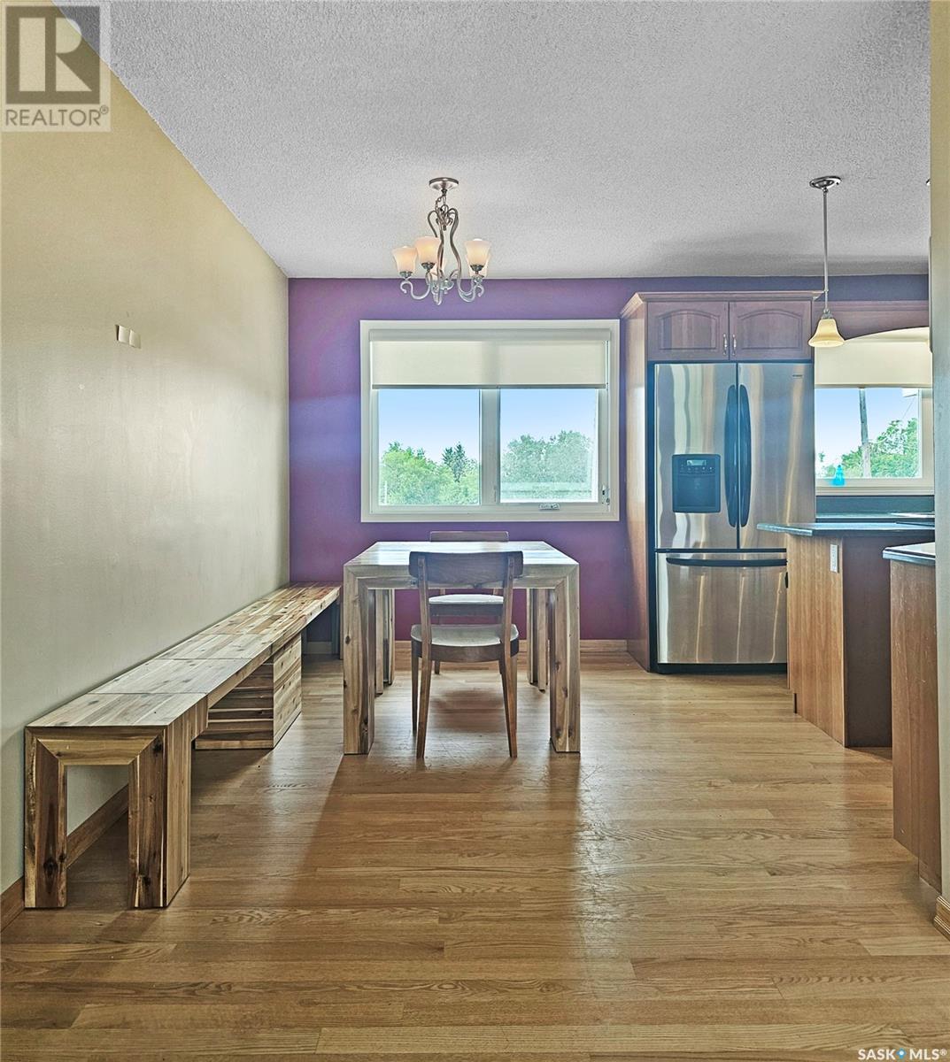 Single Family House Bungalow for Sale in  Bell STREET E Swift Current 