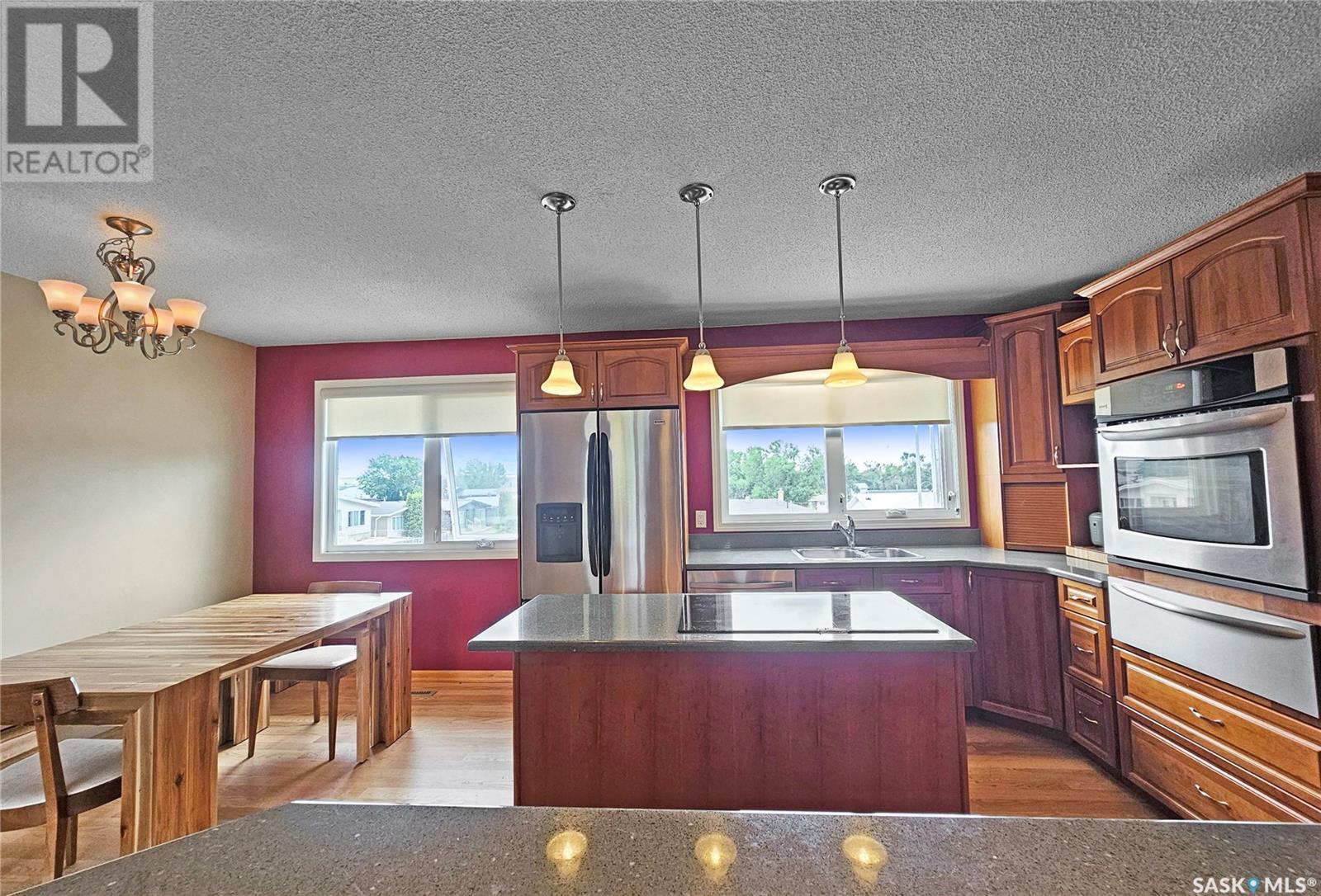 1660 Bell STREET E, Swift Current, Saskatchewan