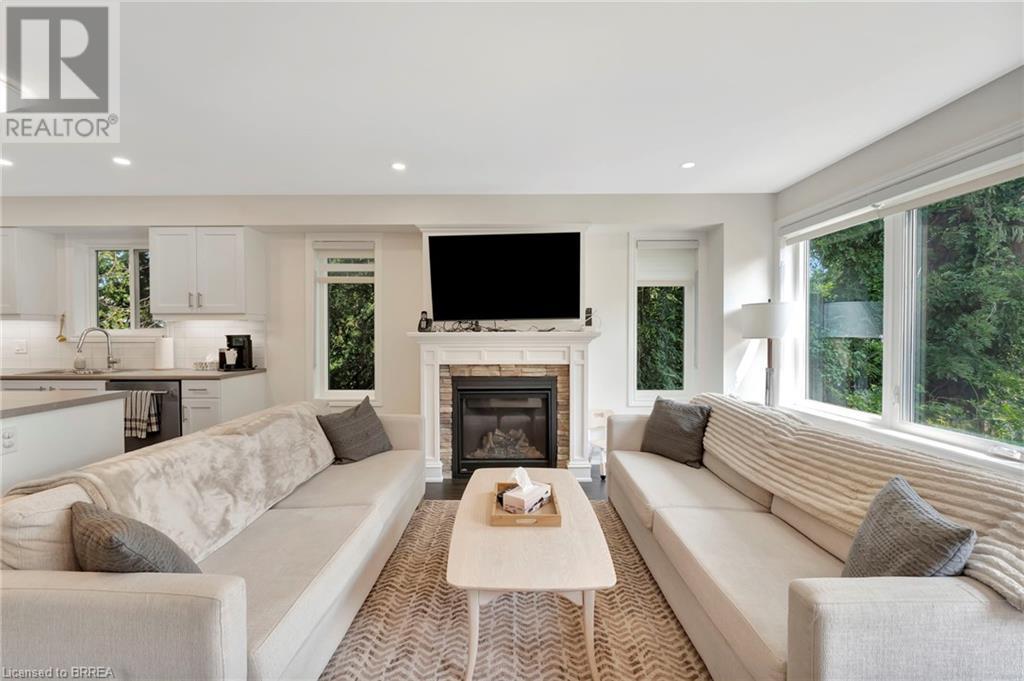 Photo 3 of 263 Owen Street, Simcoe ON