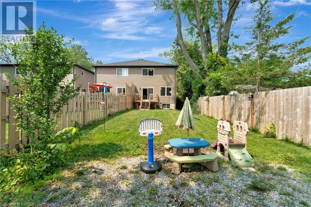Photo 10 of 263 Owen Street, Simcoe ON