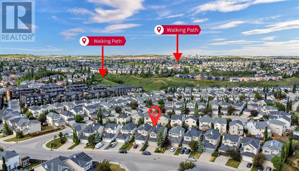 Single Family House for Sale in  Royal Elm Drive NW Royal Oak Calgary 