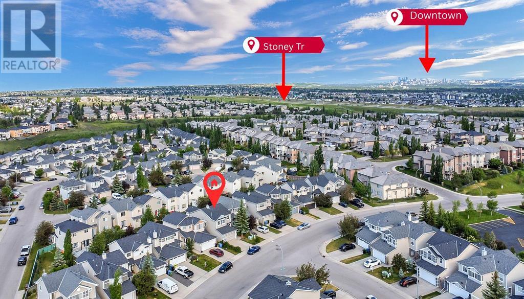 Single Family House for Sale in  Royal Elm Drive NW Royal Oak Calgary 