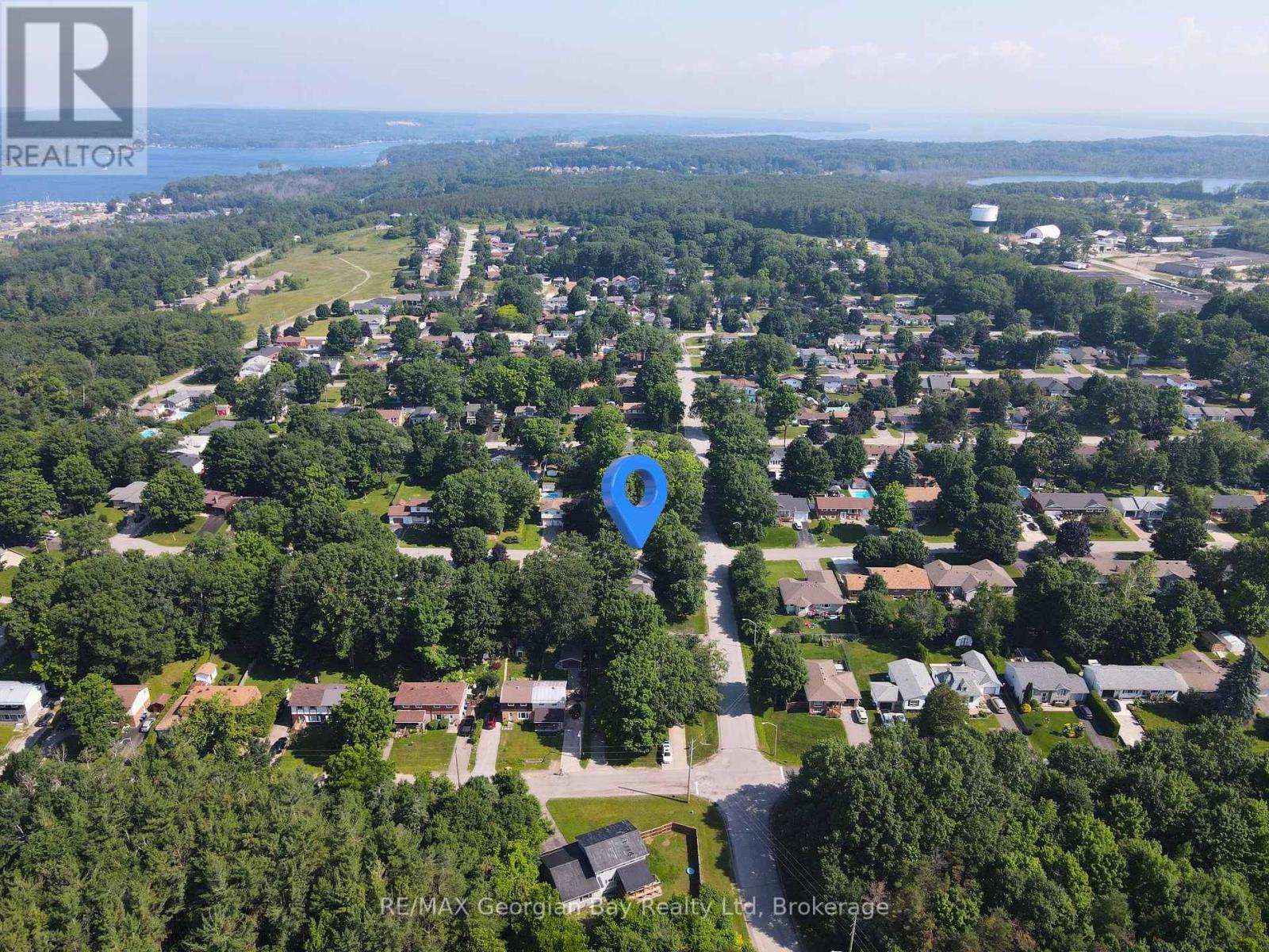 Photo 23 of 30 Brule Street, Penetanguishene ON