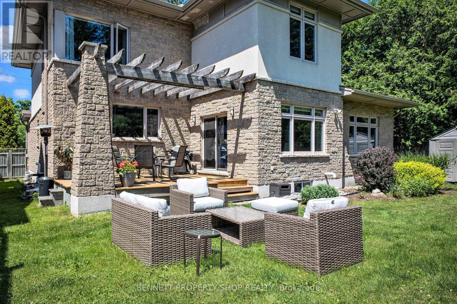 Photo 25 of 1934 Lenester Avenue, Ottawa ON