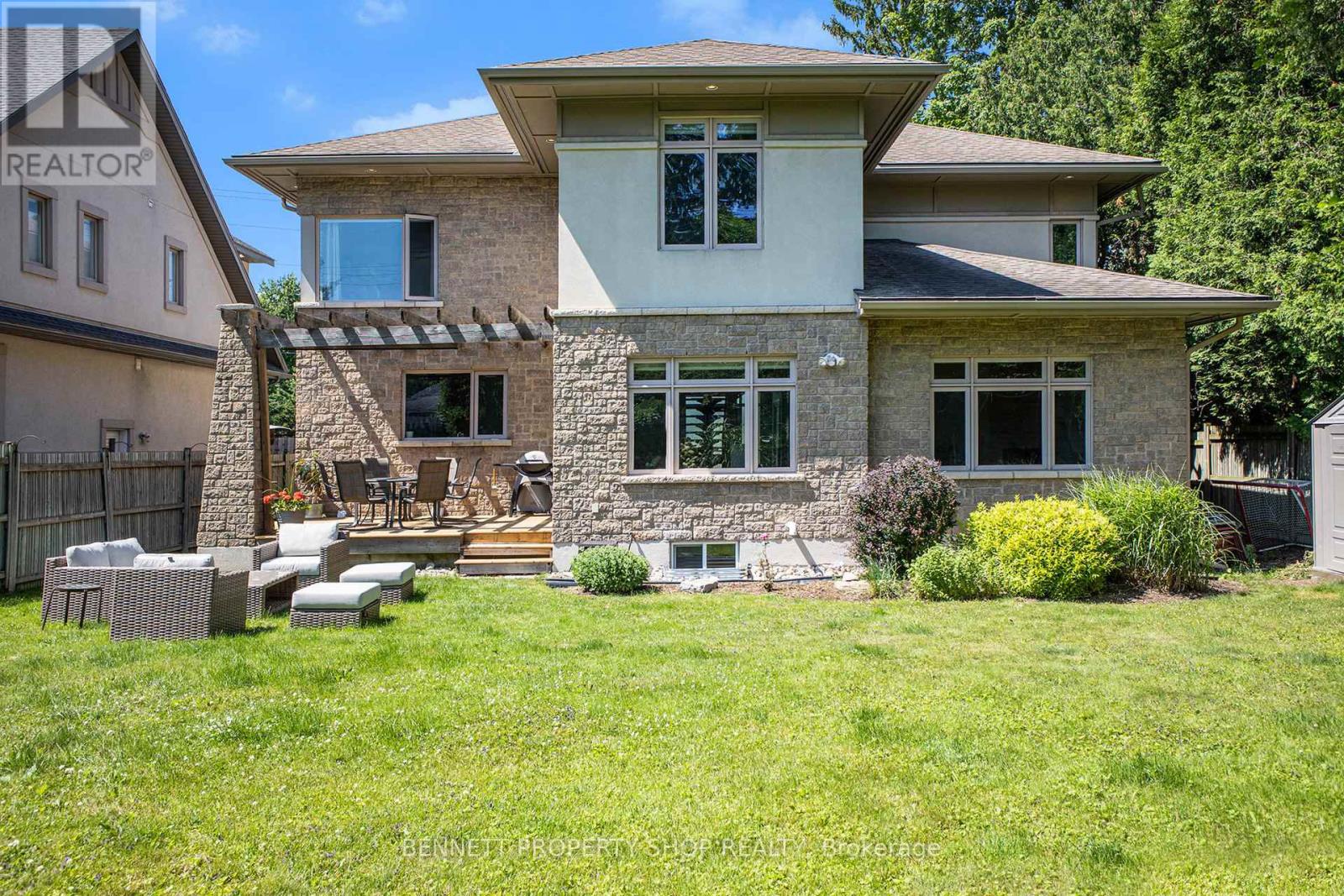 Photo 10 of 1934 Lenester Avenue, Ottawa ON