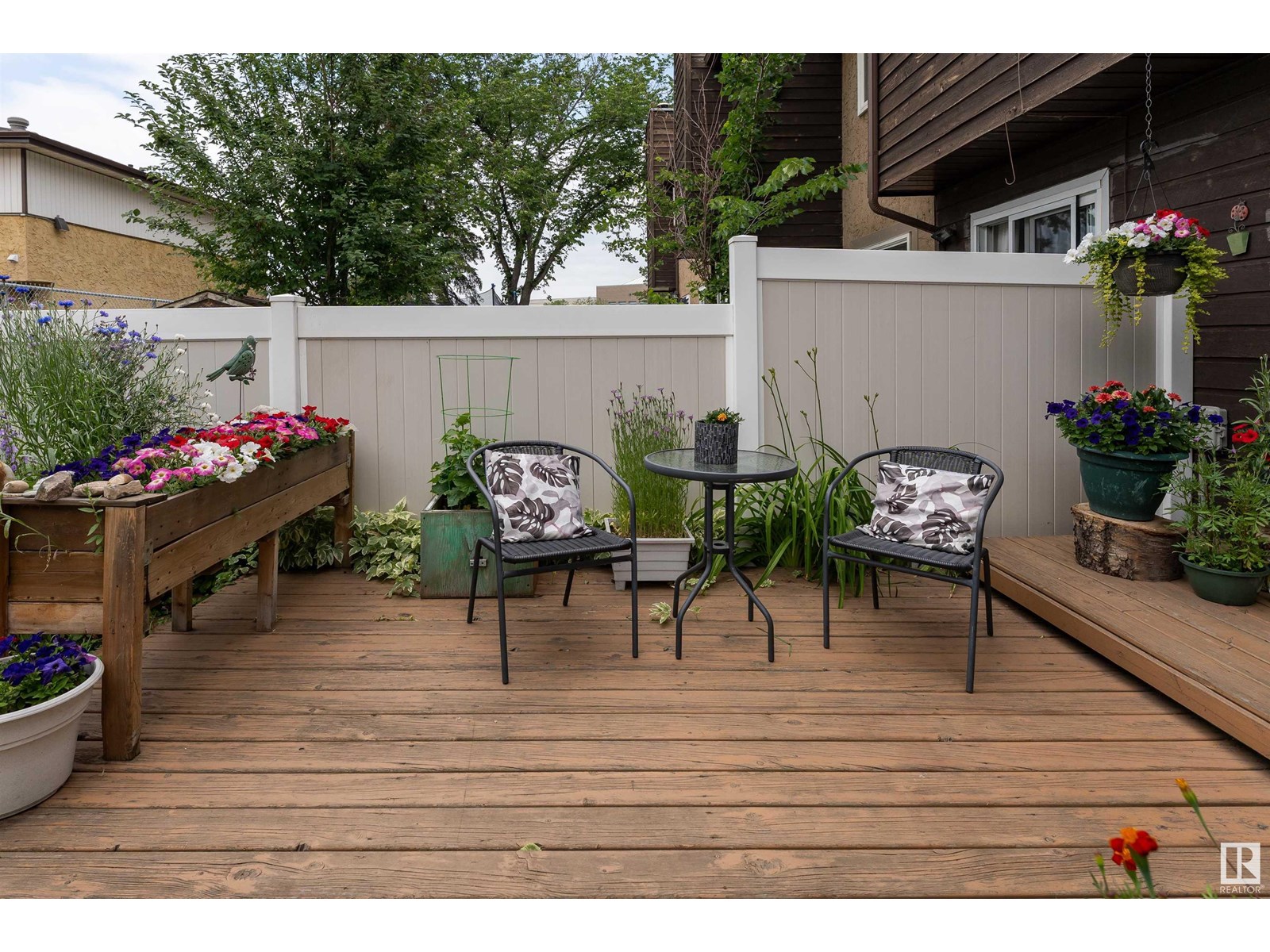 Photo 14 of 3195 139 Av Nw, Edmonton AB