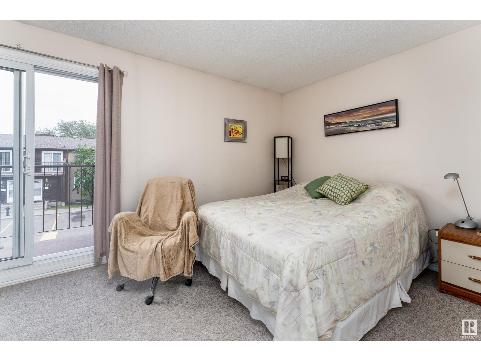 Photo 25 of 3195 139 Av Nw, Edmonton AB