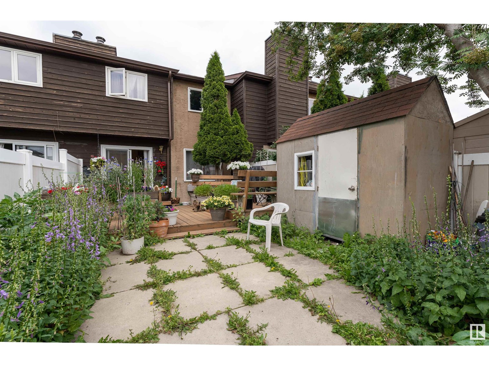 Photo 9 of 3195 139 Av Nw, Edmonton AB