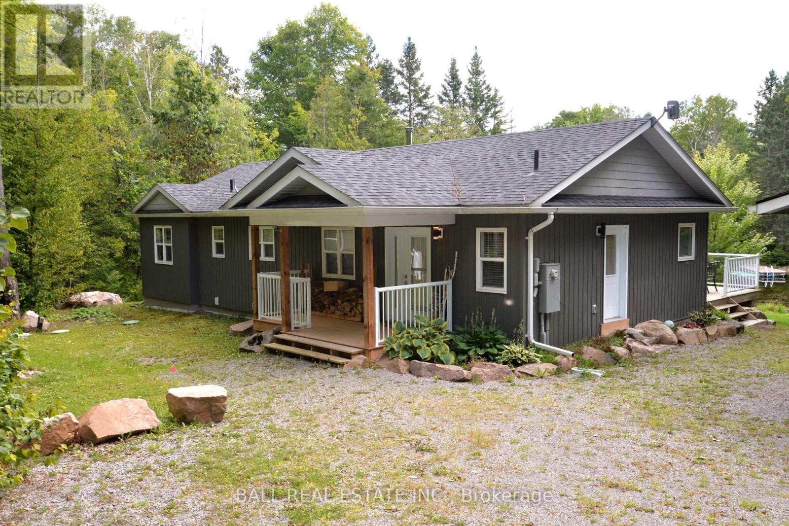 Photo 27 of 405 Philrick Drive, Trent Lakes ON