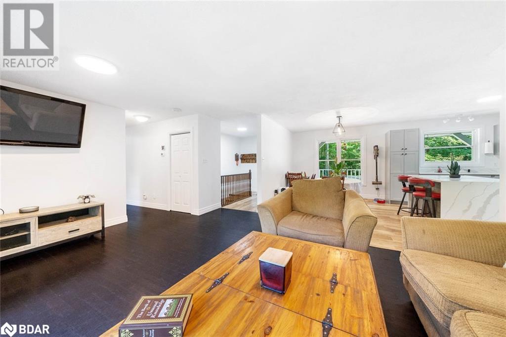 Photo 31 of 2021 Monck Road, Ramara ON