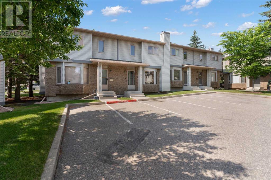 Single Family House for Sale in  Patina Park SW Patterson Calgary 