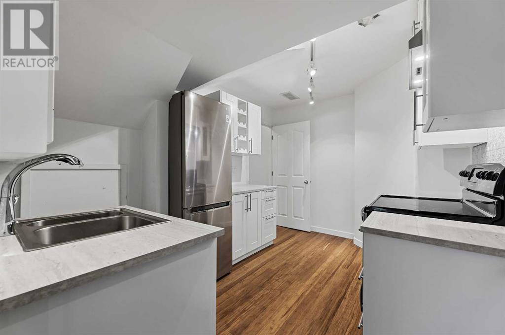 Single Family House for Sale in  Tuscany Ridge Terrace NW Tuscany Calgary 