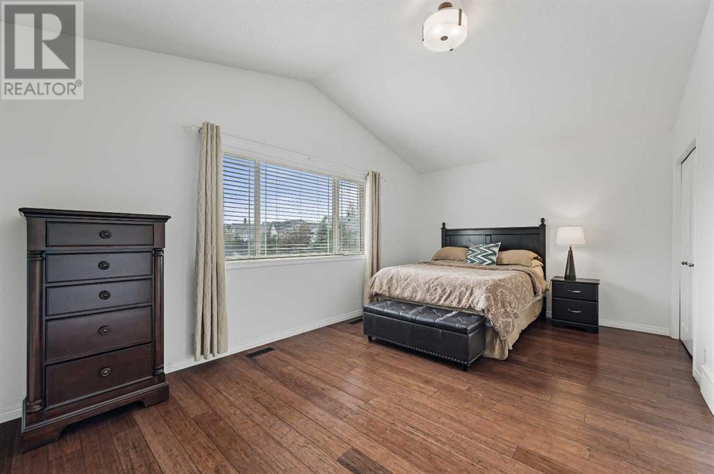 Single Family House for Sale in  Tuscany Ridge Terrace NW Tuscany Calgary 