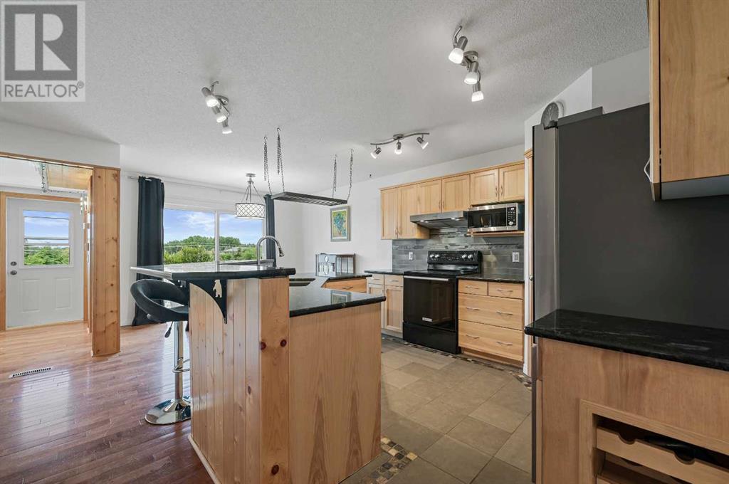 Single Family House for Sale in  Tuscany Ridge Terrace NW Tuscany Calgary 