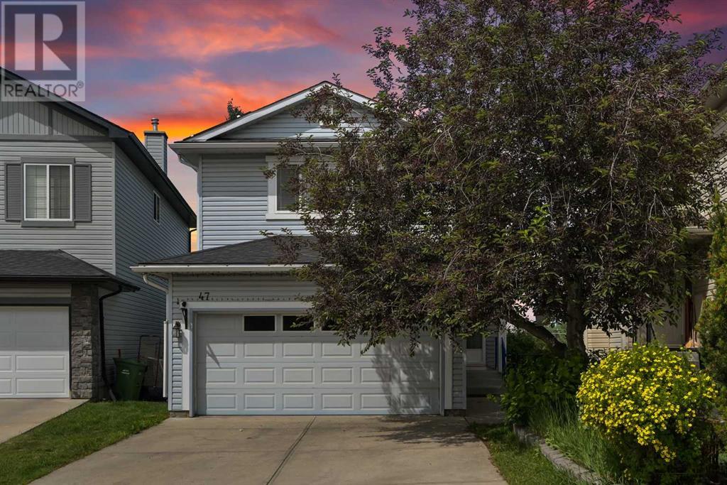 Single Family House for Sale in  Tuscany Ridge Terrace NW Tuscany Calgary 