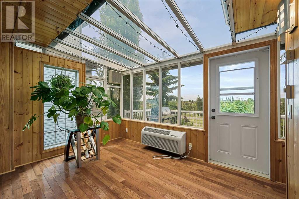Single Family House for Sale in  Tuscany Ridge Terrace NW Tuscany Calgary 