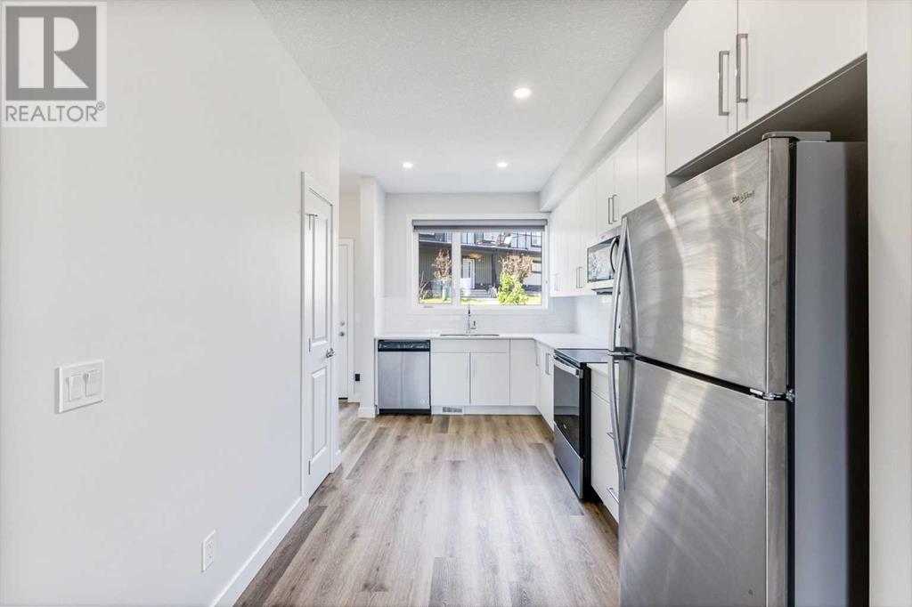 Single Family House for Sale in   Evanscrest Park NW Evanston Calgary 