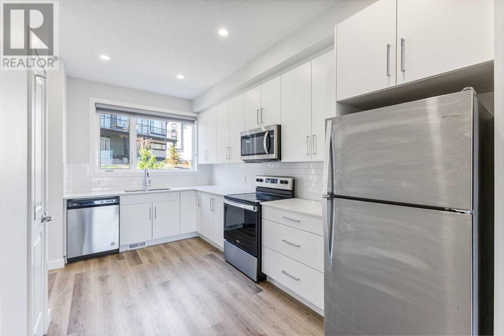 Single Family House for Sale in   Evanscrest Park NW Evanston Calgary 