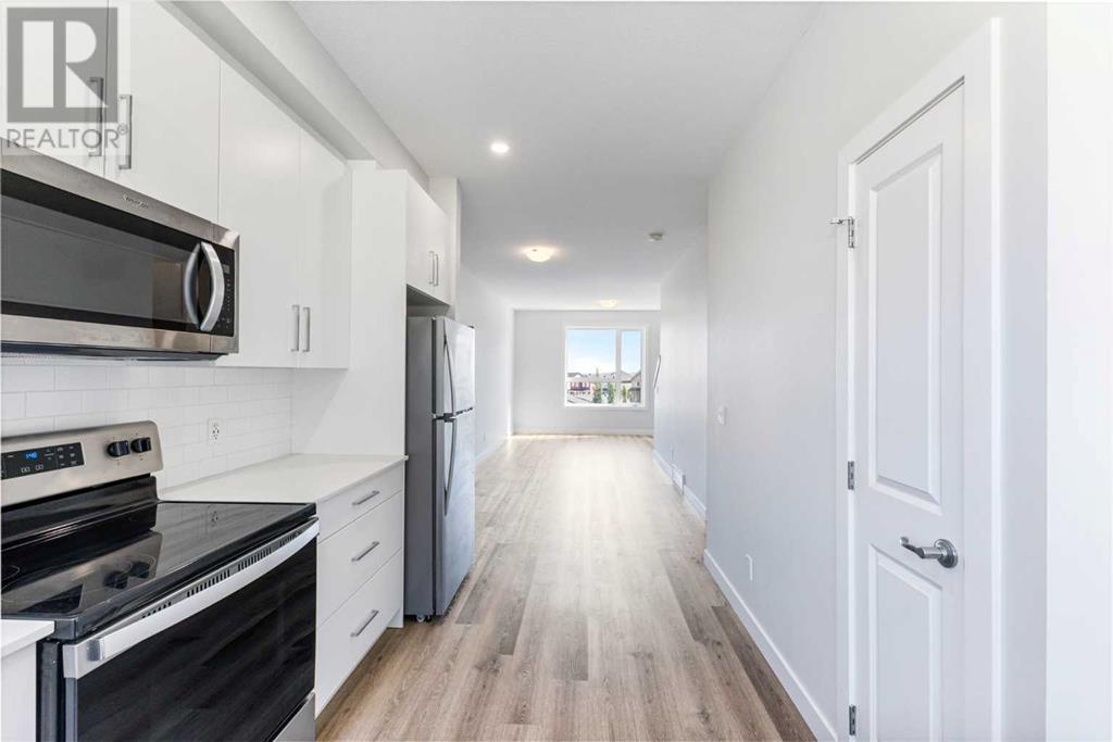Single Family House for Sale in   Evanscrest Park NW Evanston Calgary 