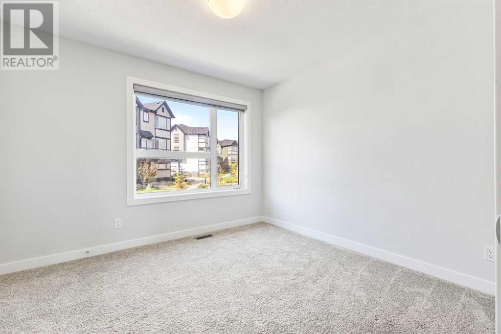 Single Family House for Sale in   Evanscrest Park NW Evanston Calgary 