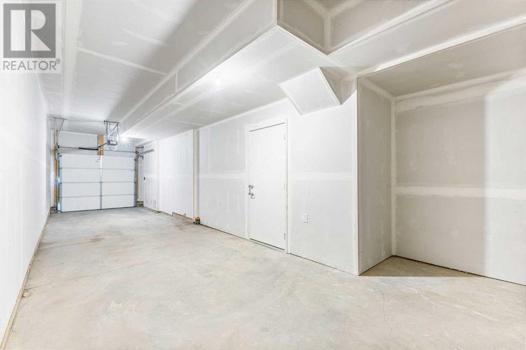 Single Family House for Sale in   Evanscrest Park NW Evanston Calgary 
