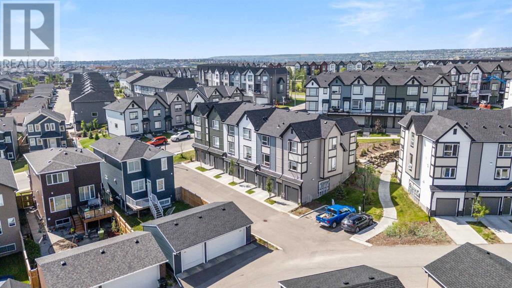 Single Family House for Sale in   Evanscrest Park NW Evanston Calgary 