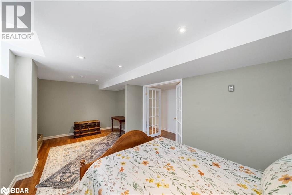 Photo 31 of 78 Ward Drive, Barrie ON