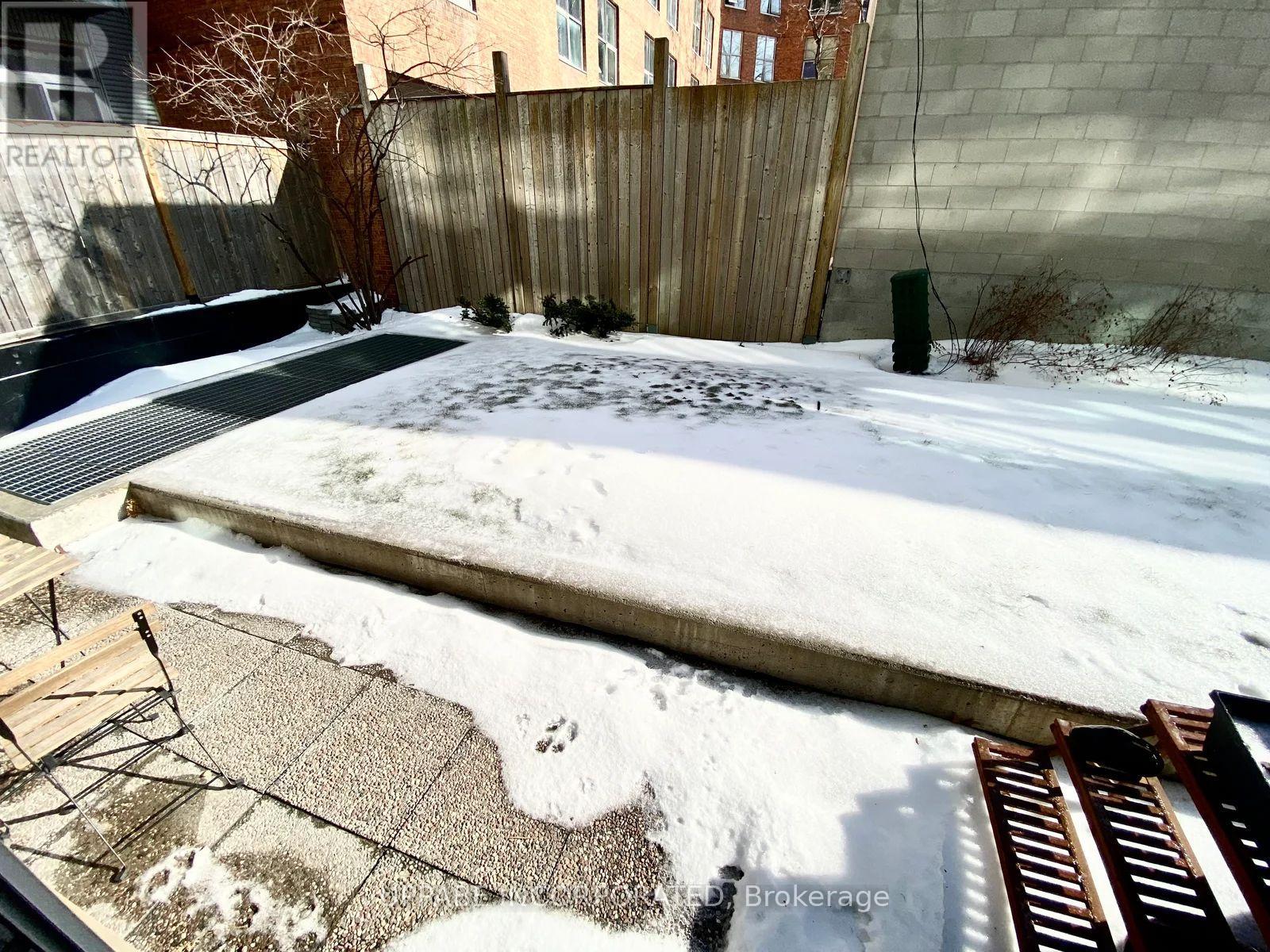 Photo 11 of 103 134 York Street, Ottawa ON