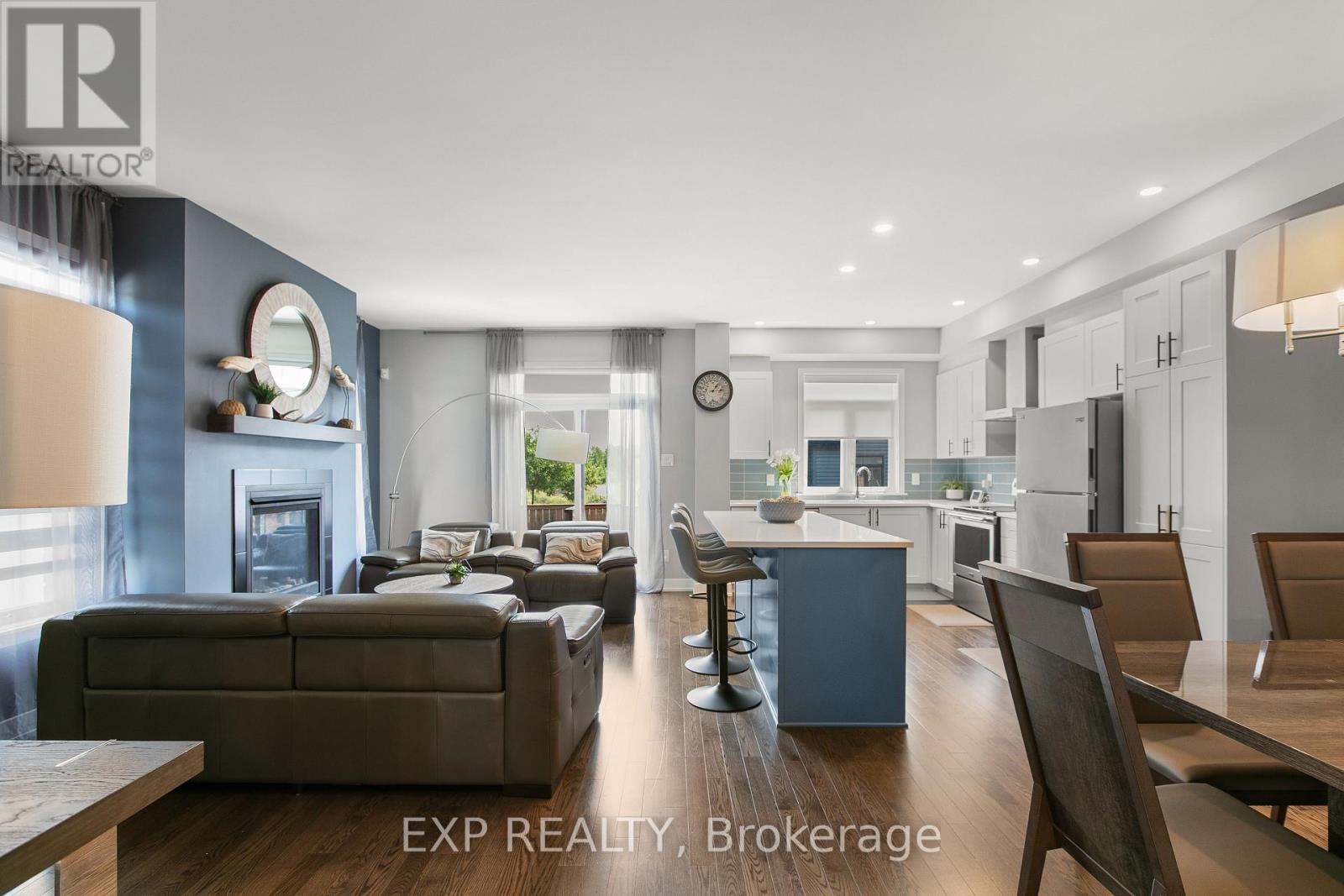 Photo 10 of 335 Joshua Street, Ottawa ON
