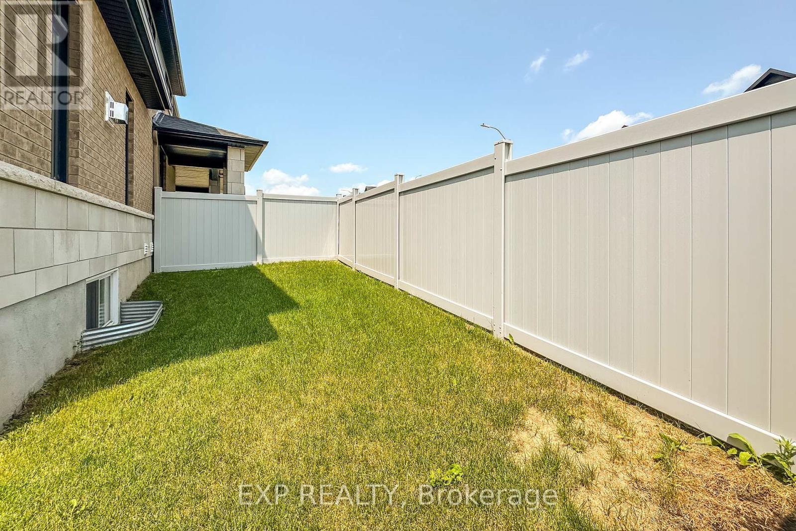 Photo 35 of 335 Joshua Street, Ottawa ON