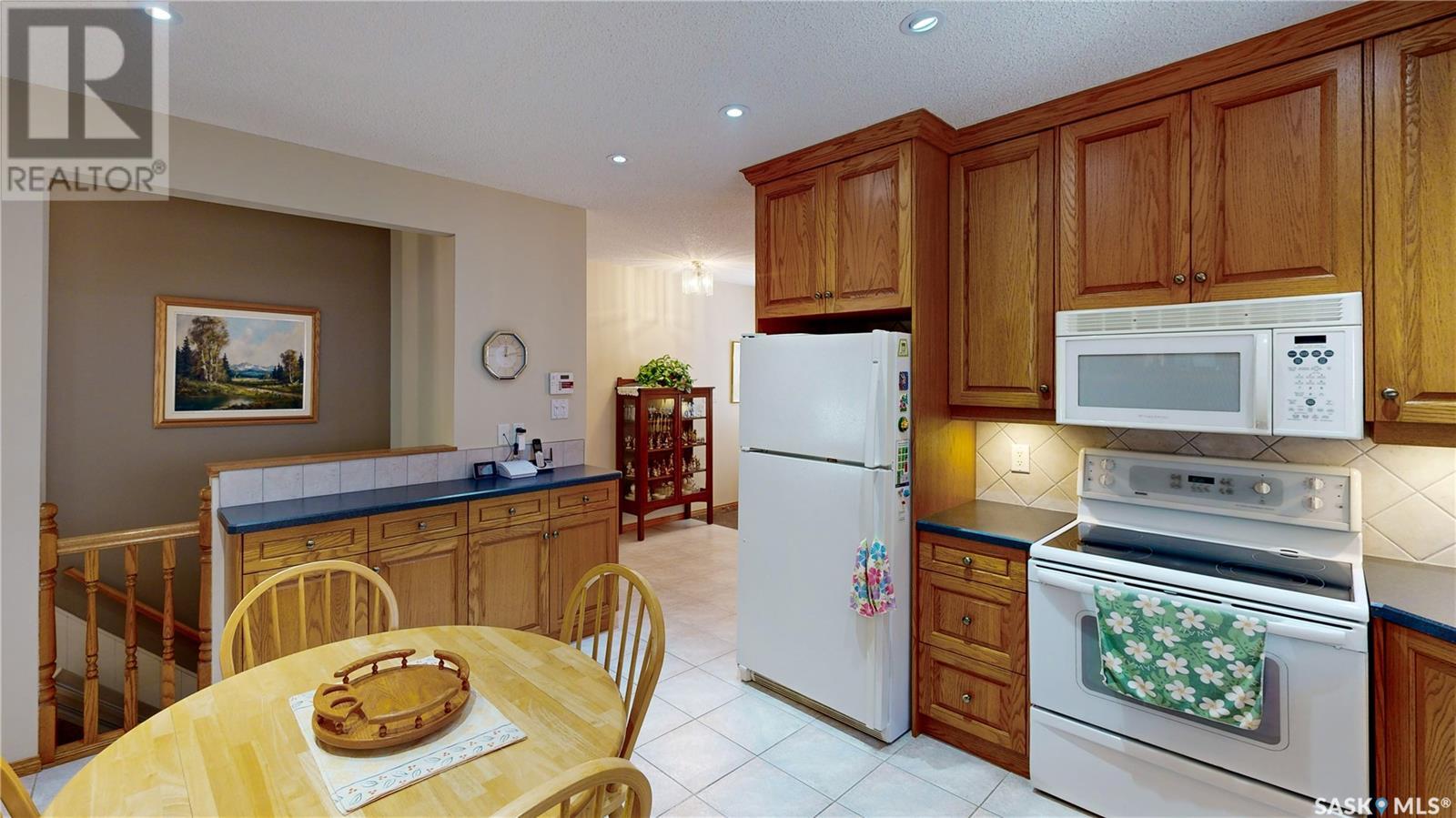 Single Family House Bungalow for Sale in  RYAN ROAD Regina 