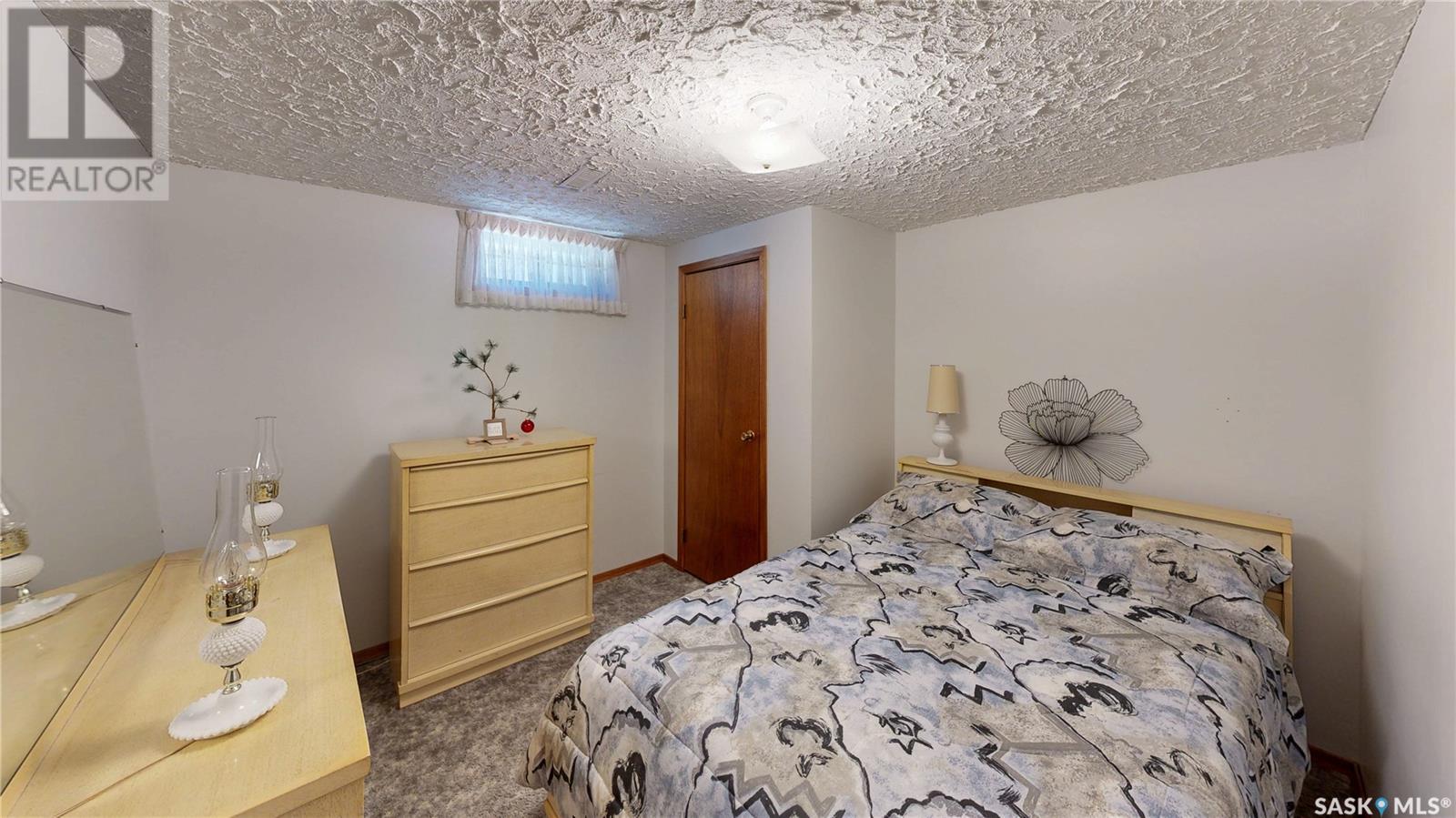 Single Family House Bungalow for Sale in  RYAN ROAD Regina 