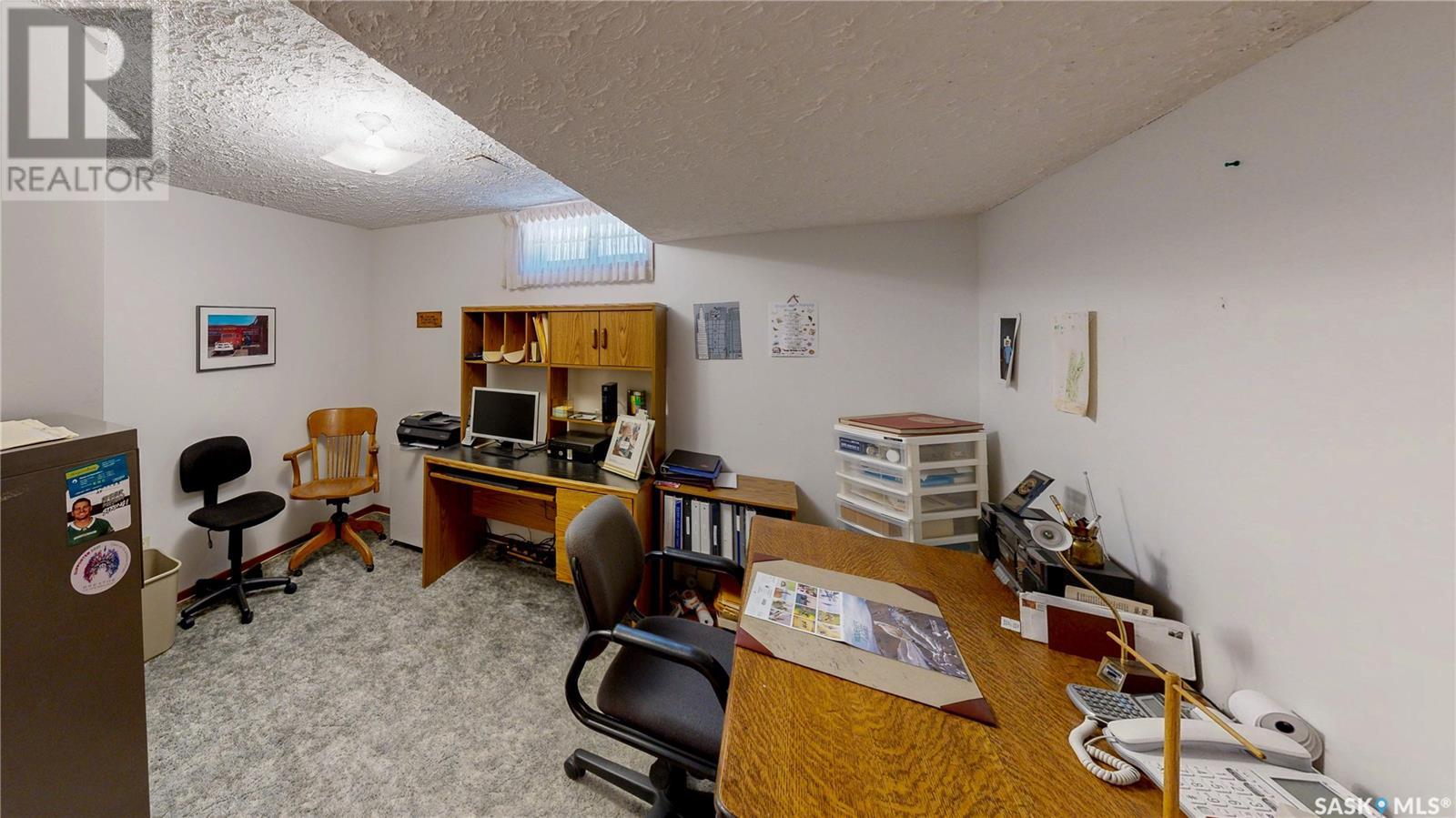 Single Family House Bungalow for Sale in  RYAN ROAD Regina 