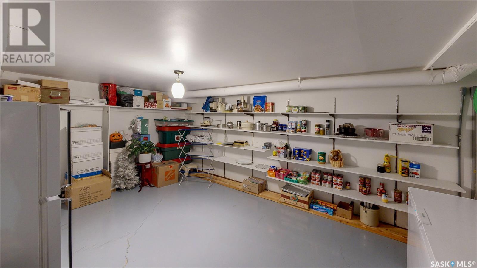 Single Family House Bungalow for Sale in  RYAN ROAD Regina 