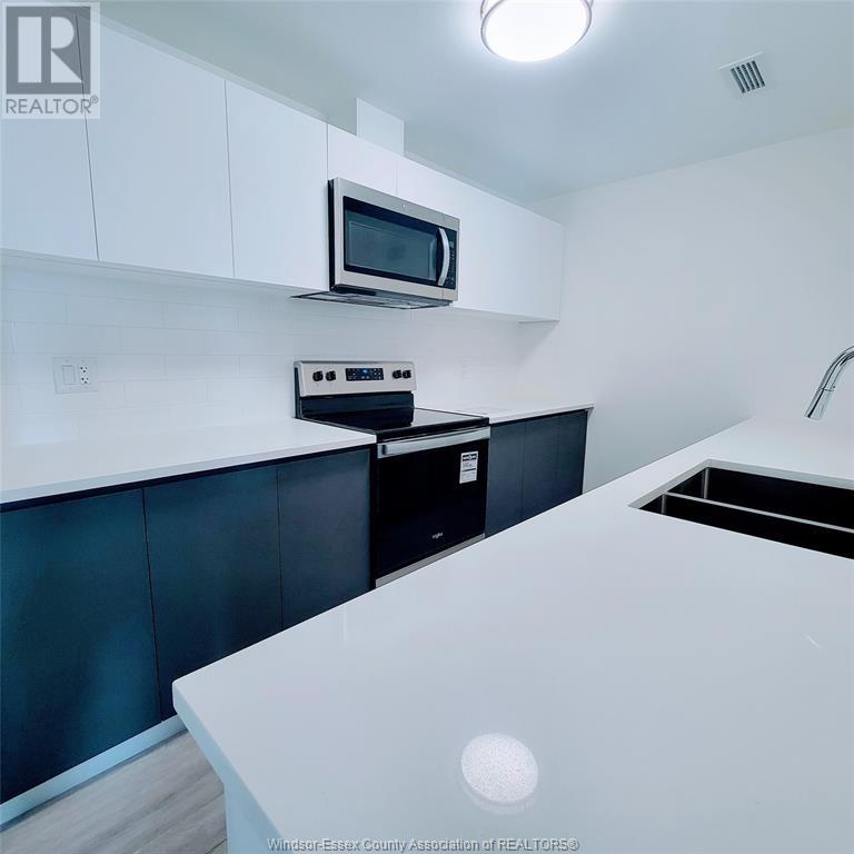 Photo 11 of 3340 Stella Crescent Unit 418, Windsor ON
