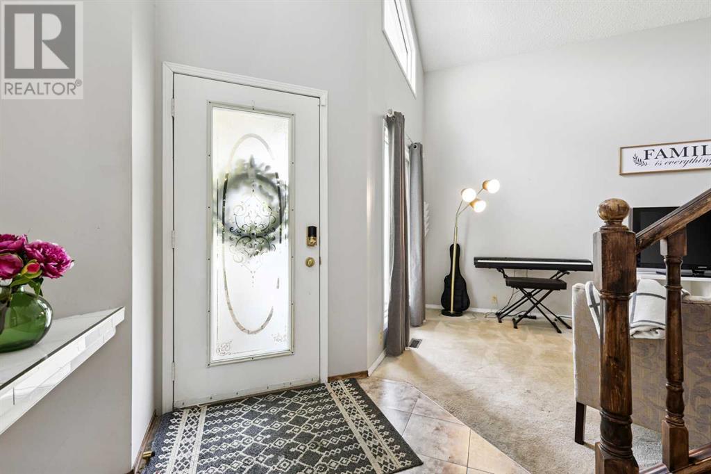 Single Family House for Sale in  Mckenzie Place SE McKenzie Lake Calgary 
