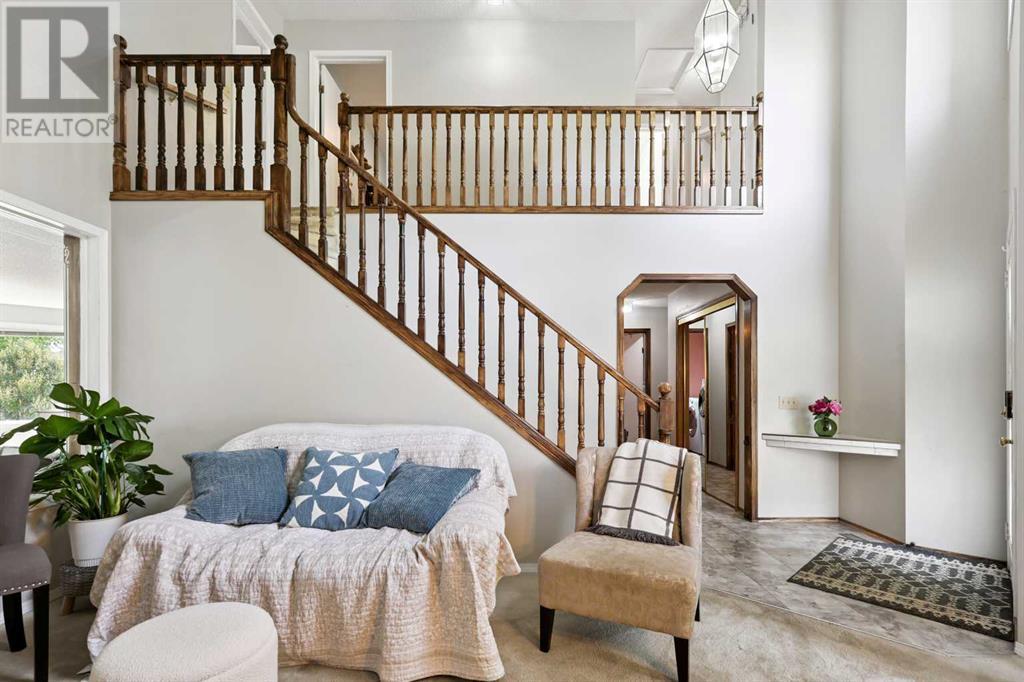 Single Family House for Sale in  Mckenzie Place SE McKenzie Lake Calgary 