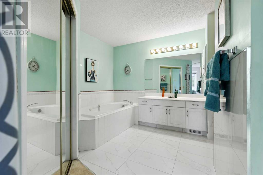 Single Family House for Sale in  Mckenzie Place SE McKenzie Lake Calgary 