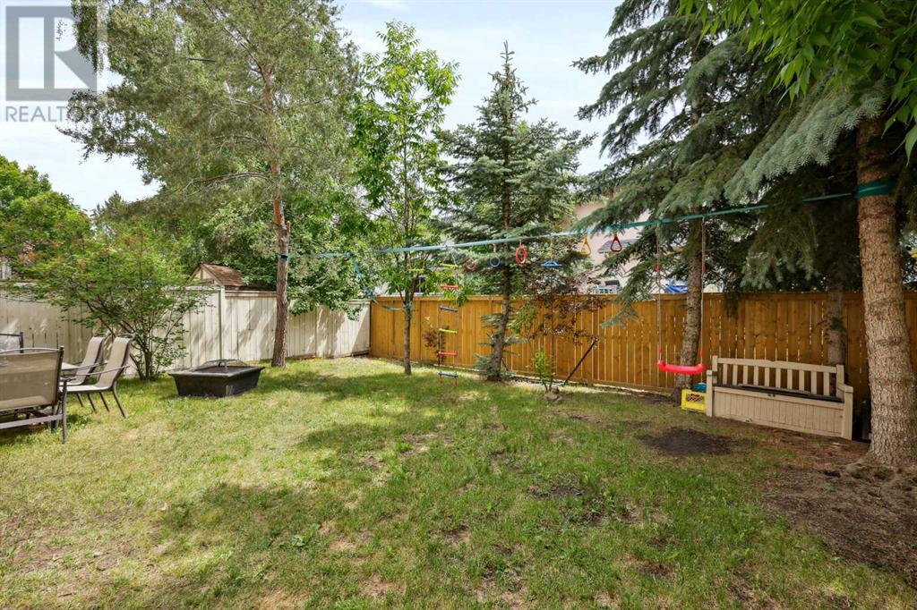 Single Family House for Sale in  Mckenzie Place SE McKenzie Lake Calgary 